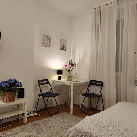 Central Studio Apartments Varsó Kültér fotó