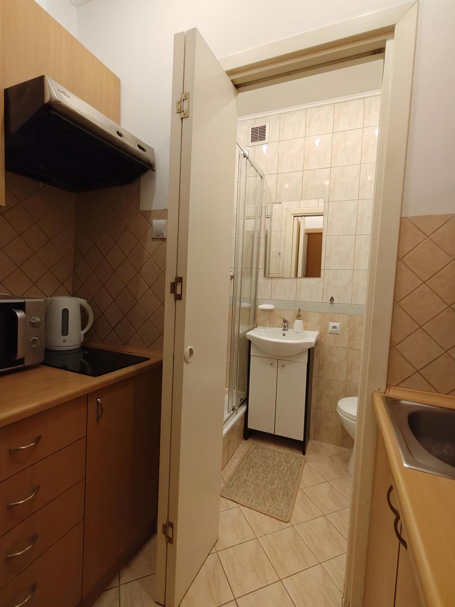 Central Studio Apartments Varsó Kültér fotó